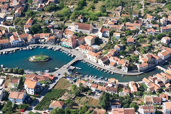 Vrboska
